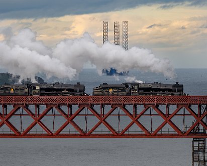 The Lancashire Fusilier-and-44871-14