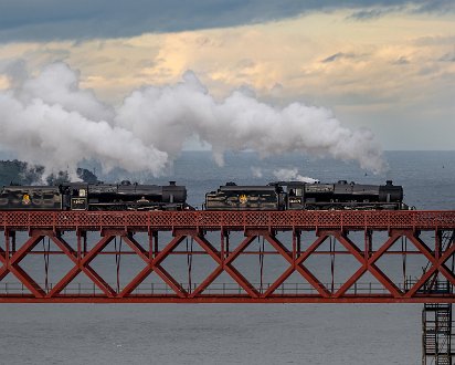 The Lancashire Fusilier-and-44871-15