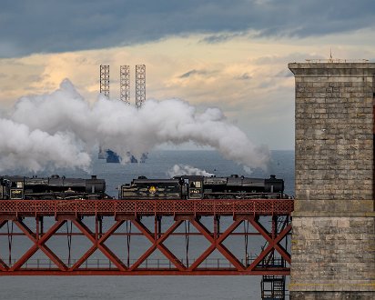 The Lancashire Fusilier-and-44871-16
