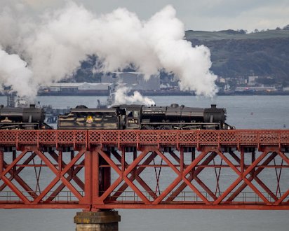 The Lancashire Fusilier-and-44871-7