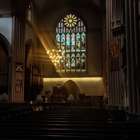 Dunfermline-Abbey-Interior-1