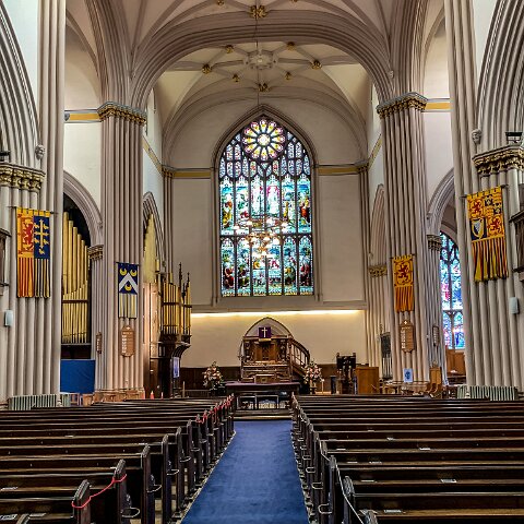Dunfermline-Abbey-Interior-16