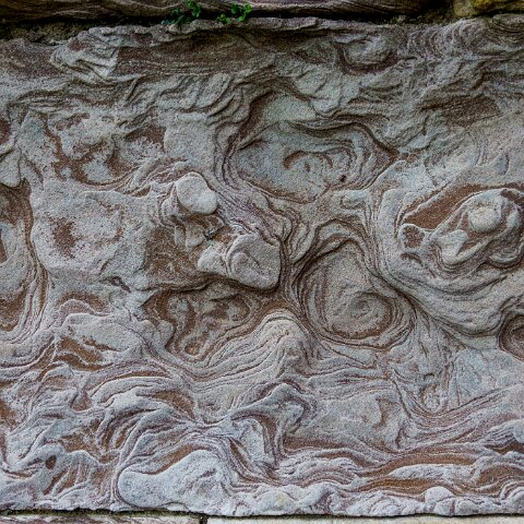 Dunfermline-Abbey-Stone