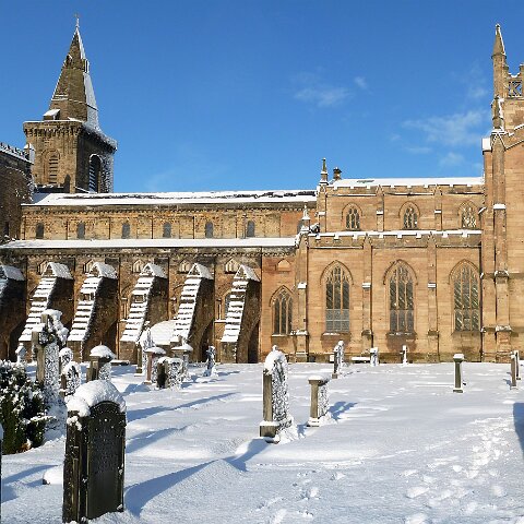 Dunfermline-Abbey-Winter-7
