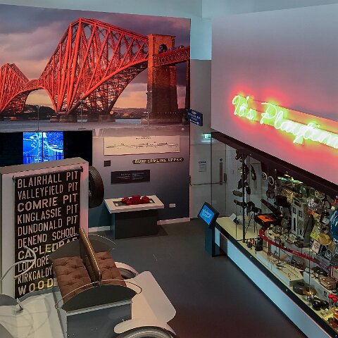 Dunfermline-Carnegie-Library-and-Galleries-1