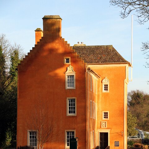 Pittencrieff-House-Museum-0-2012-12-25-5