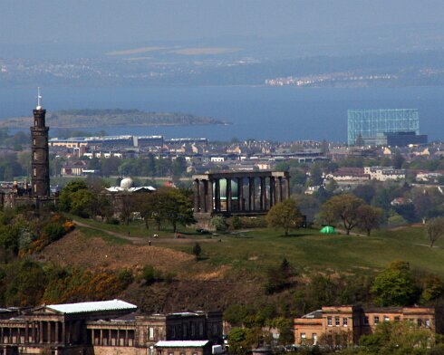 Edinburgh-Calton-Hill-01