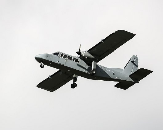 Britten-Norman-Islander-Army-Air-Corps-ZH004-Army-6