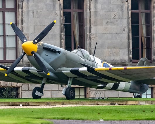 Spitfire-BR954-Broomhall-10