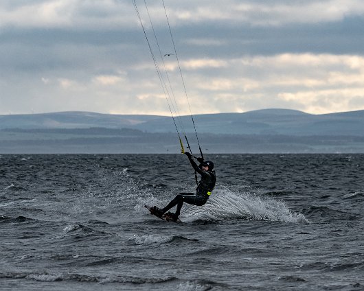 Kite-Surfing-Kinghorn-2020-12-17-16