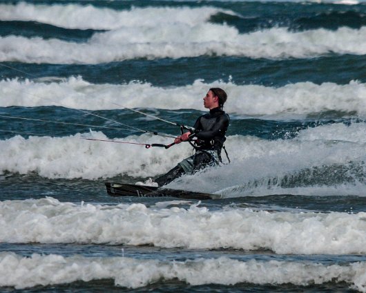 Kite-Surfing-StAndrews-2010-05-08-13