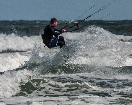 Kite-Surfing-StAndrews-2010-05-08-7