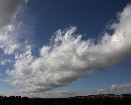 Clouds-Birnie-Loch-10