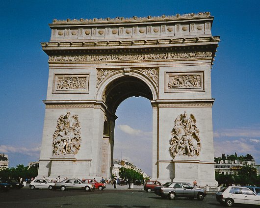 Paris-Arc-de-Triomphe-4