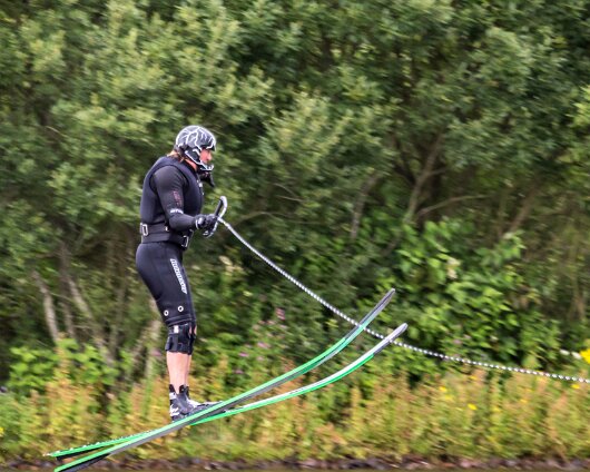 Waterskiing-Townhill-Loch-17