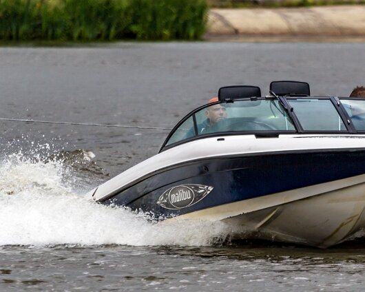 Waterskiing-Townhill-Loch-5