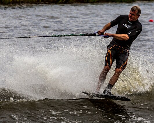 Waterskiing-Townhill-Loch-6