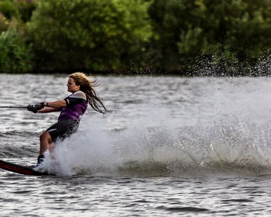Waterskiing-Townhill-Loch-Dunfermline-2013-12