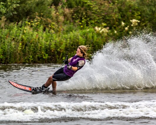 Waterskiing-Townhill-Loch-Dunfermline-2013-13