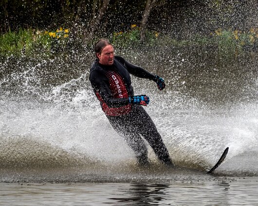 Waterskiing-Townhill-Loch-13