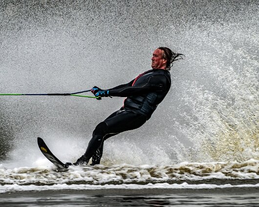 Waterskiing-Townhill-Loch-15