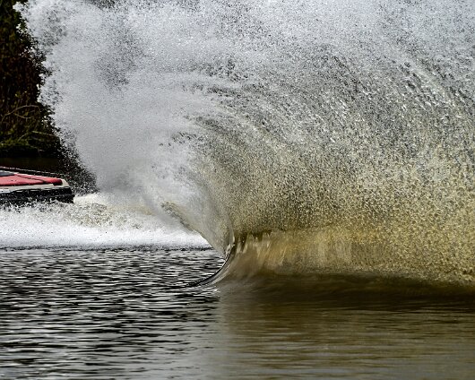 Waterskiing-Townhill-Loch-17