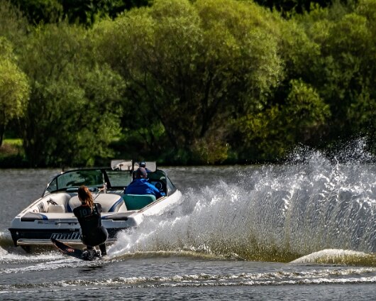 Waterskiing-Townhill-Loch-7