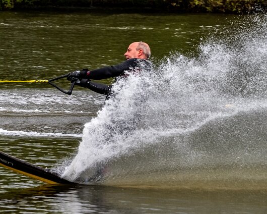 Waterskiing-Townhill-Loch-8