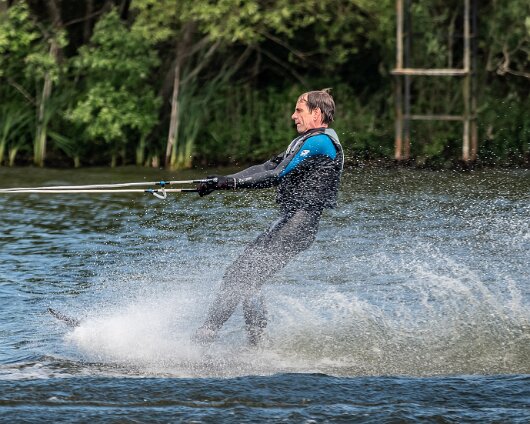 Waterskiing-Townhill-Loch-7