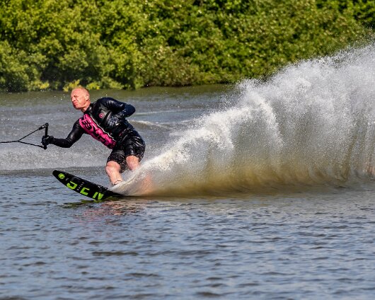 Waterskiing-Townhill-Loch-7