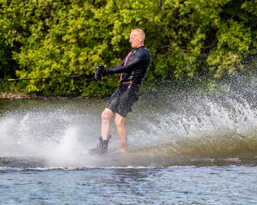 Waterskiing-Townhill-Loch-Dunfermline-2023-06-07-3