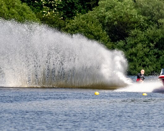 Waterskiing-Townhill-Loch-6