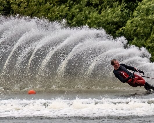 Waterskiing-Townhill-Loch-17