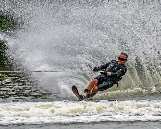 Waterskiing-Townhill-Loch-4