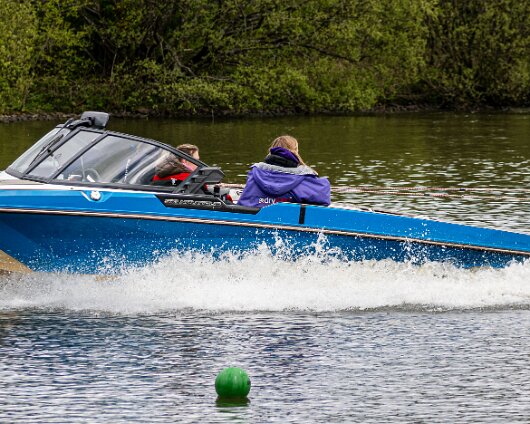 Wakeboarding-Townhill-Loch-1
