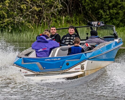 Wakeboarding-Townhill-Loch-4