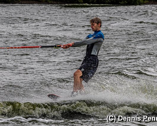Waterskiing-Townhill-Loch-18